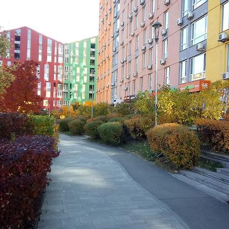 Positive Smile Studio Apartment In The Colorful Comfort Town Residental Complex. Kt-06. Κίεβο Εξωτερικό φωτογραφία