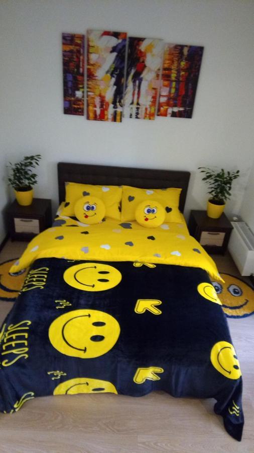 Positive Smile Studio Apartment In The Colorful Comfort Town Residental Complex. Kt-06. Κίεβο Εξωτερικό φωτογραφία