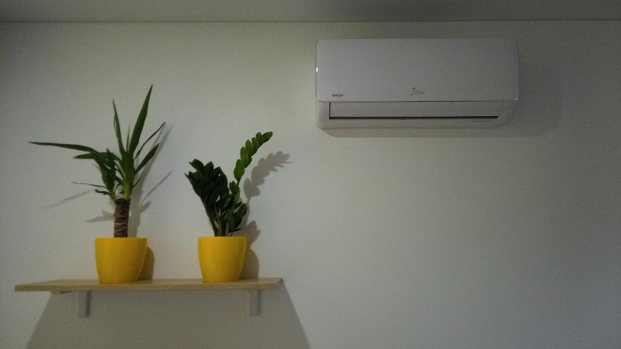 Positive Smile Studio Apartment In The Colorful Comfort Town Residental Complex. Kt-06. Κίεβο Εξωτερικό φωτογραφία