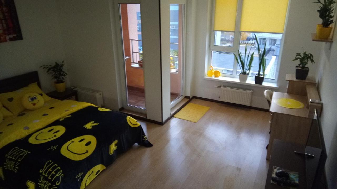 Positive Smile Studio Apartment In The Colorful Comfort Town Residental Complex. Kt-06. Κίεβο Εξωτερικό φωτογραφία