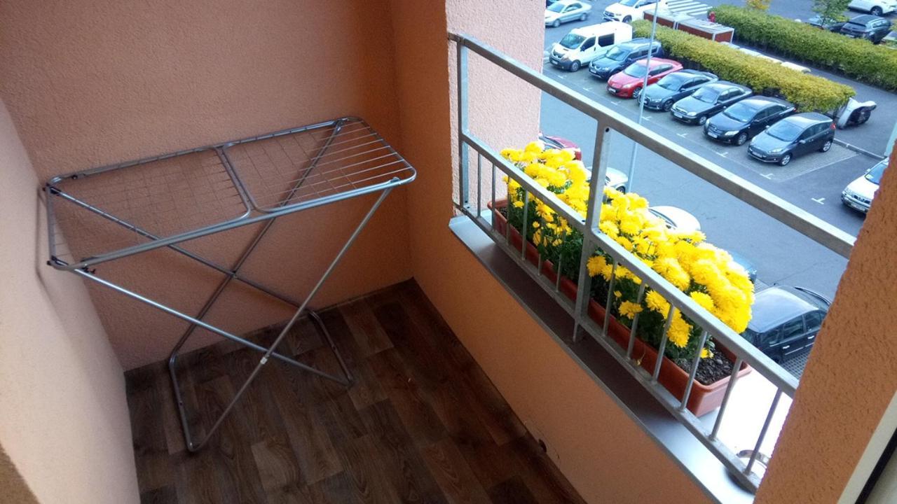 Positive Smile Studio Apartment In The Colorful Comfort Town Residental Complex. Kt-06. Κίεβο Εξωτερικό φωτογραφία